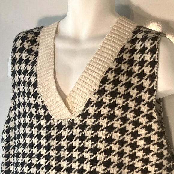 Houndstooth Ladies Sweater Vest Classic Comfy Academia Heritage Capsule WR - Picture 6 of 11